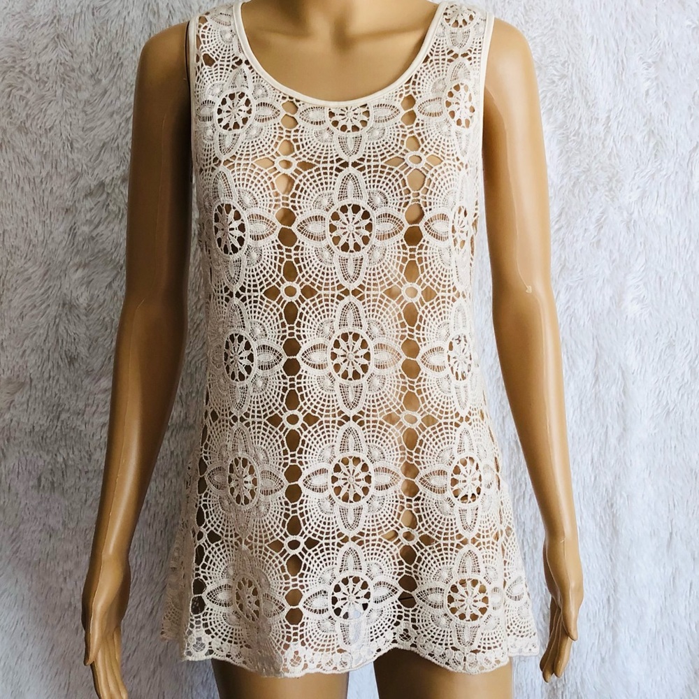 Women’s lance swim cover top size cutoff